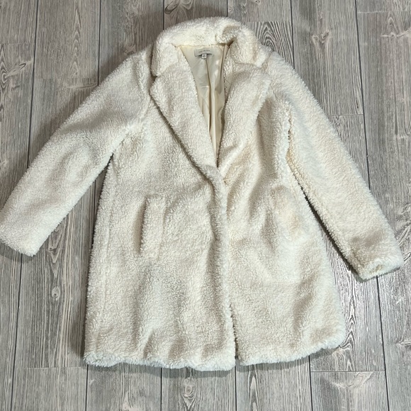 Skies are Blue Teddy Long Coat, cream color, size medium - Picture 3 of 5